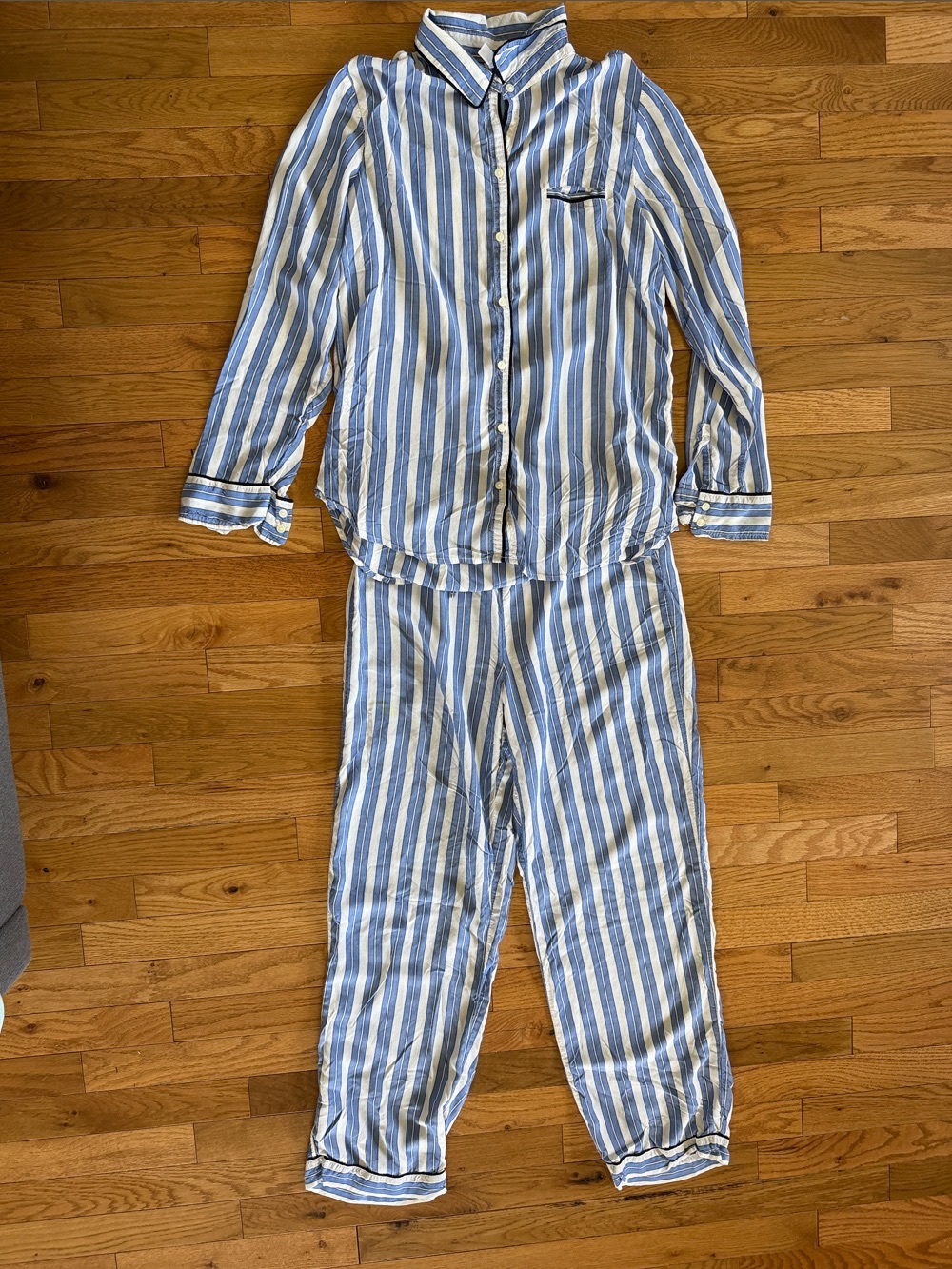 Blue & White Striped Women's Pajama Set - Classic Button-Front